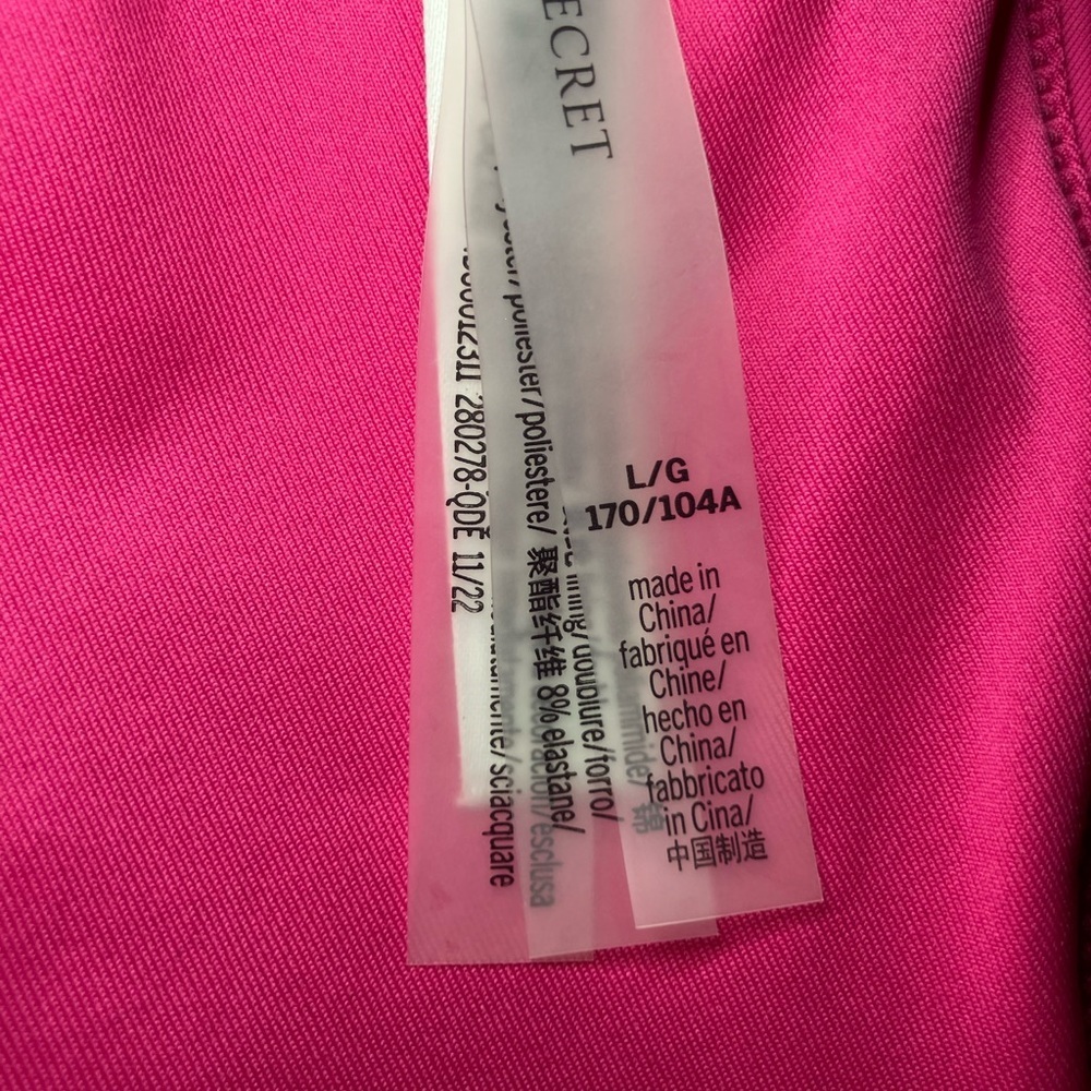 Roxy Victoria’s Secret Venus bikini sets - Picture 3 of 6